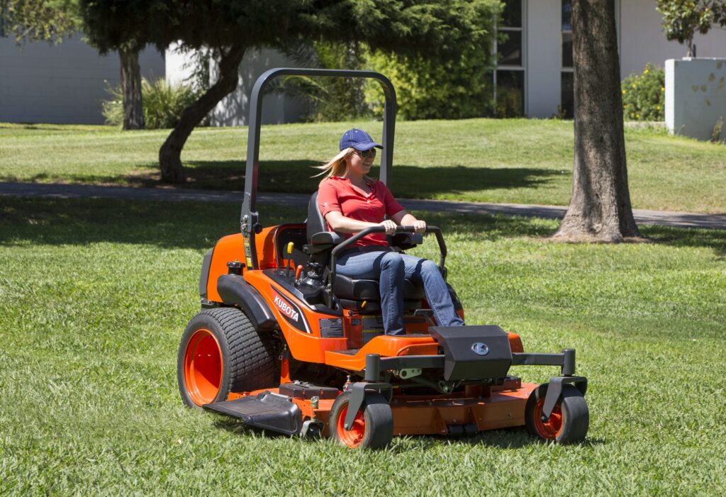 6 Best Zero Turn Mowers with Which You Won’t Miss an Inch!